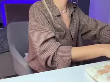 kristy_saint from chaturbate