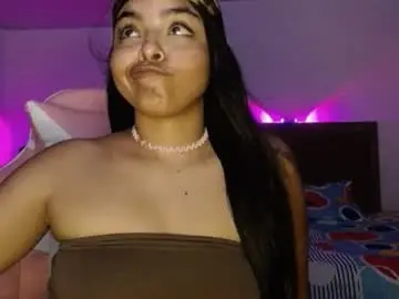 Chaturbate Sex Cam of samirabunny_222