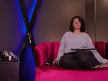 Chaturbate Watch Live Sex Cams of mistresslilith666