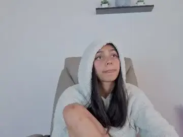 dafne_girl4u from chaturbate