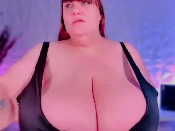 Chaturbate Live Sex Cam of biggymelon