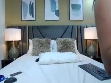 Chaturbate Free Live Porn of april_derricks