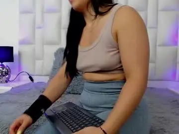 Chaturbate Live Sex Cam of ariana_rouse_