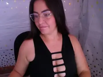 bunny_hoot from chaturbate