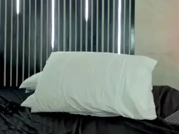 Chaturbate Free Porn Cam of charlotte_ebonny01