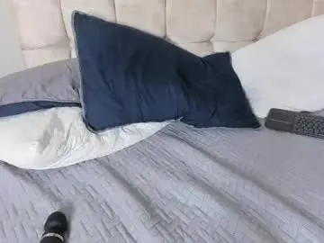 mia_dolls18 from chaturbate