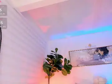 mileycruz_ from chaturbate
