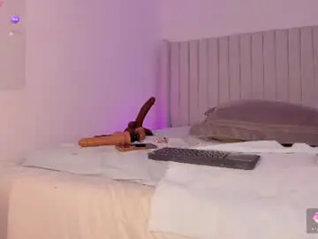 Chaturbate Sex Cam of shelynna_azzul