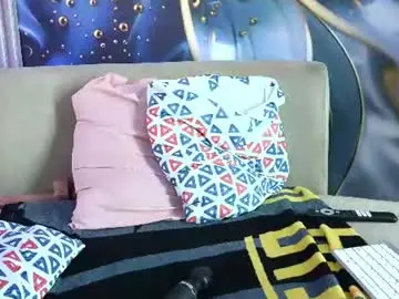 Chaturbate Sex Cam of bella_moonlight_cr