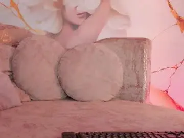 Chaturbate Watch Live Sex Cams of bella_moonlight_cr