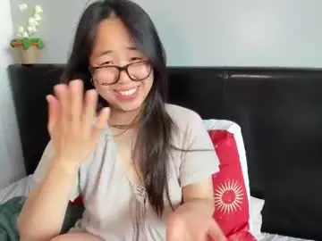 Chaturbate Adult Video Chat of naughtynerdygirl