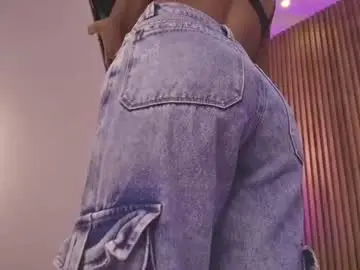 Chaturbate Best live sex cam show of biancaa__18