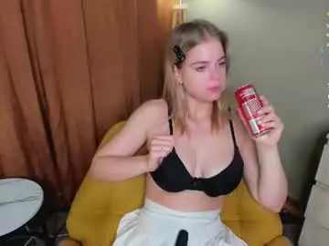 Chaturbate Live Sex Cam of blondensinful