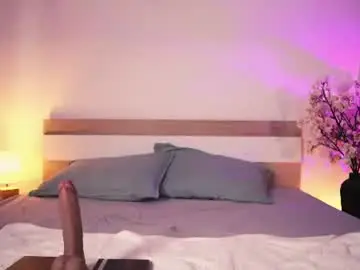 Chaturbate Watch Live Sex Cams of misslullu