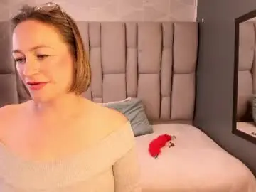 Chaturbate Private Sex Chat of charlot_milf