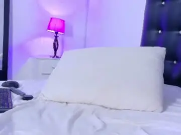 Chaturbate Live Sex of skinny_hottie18