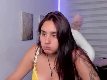 Chaturbate Adult Video Chat of caroline_rodriguez_9