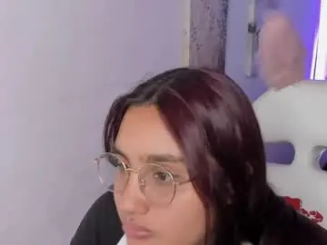 Chaturbate Adult Webcam of caroline_rodriguez_9