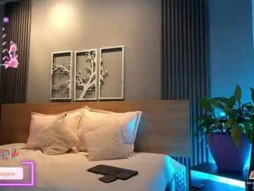 Chaturbate Sex Cam of eliseplayboobs