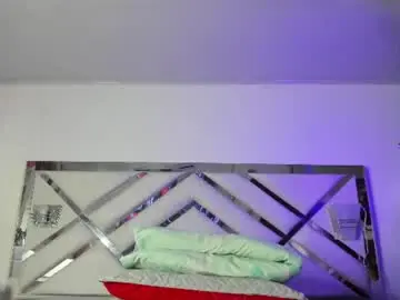 Chaturbate Live Sex Cam of maybelline_666