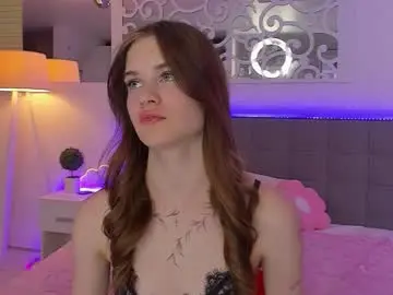 luisaclover from chaturbate