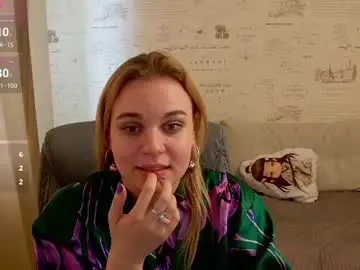 Chaturbate Best live sex cam show of glow_margo