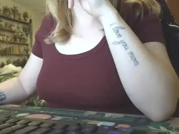 Chaturbate Live Sex Cam of sarahpmummy