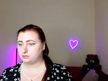 Chaturbate Live Sex Cam of alicia_side_red
