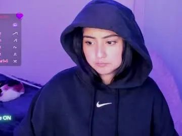 Chaturbate Watch Live Sex Cams of zakura_ania