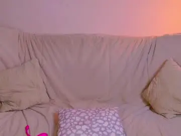Chaturbate Live Sex Cam of cindylovesmith