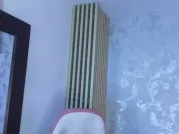 Chaturbate Best live sex cam show of emily_vermont