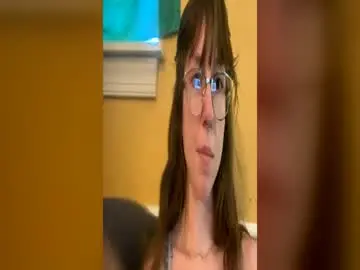 Chaturbate Live Sex Cam of monkeygirl99