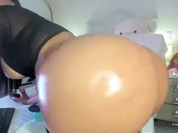 Chaturbate Free Porn Cam of yourlilo__24