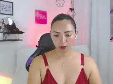 Chaturbate Live Porn of emmi_cam