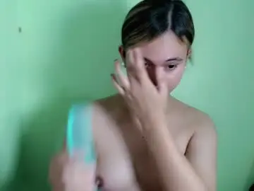 Chaturbate Adult Video Chat of ursweet_athisa18