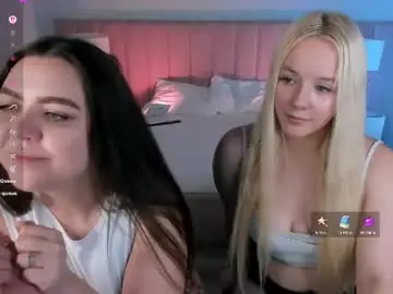 Chaturbate Adult Video Chat of ashton_heidi