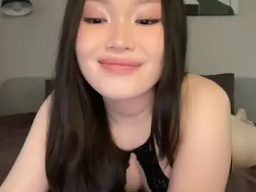 Chaturbate Live Sex Cam of jennie_yung