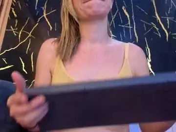 Chaturbate Watch Live Sex Cams of starlight_mature11_aws