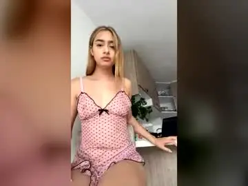 Chaturbate Watch Live Sex Cams of victoria_roose