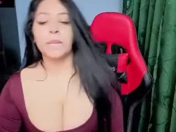 Chaturbate Sex Chat of charlottee_lovee69