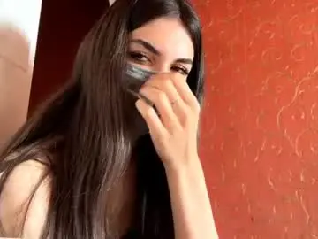 elouisecoulbourne from chaturbate