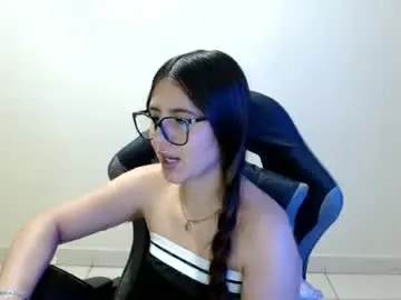 Chaturbate Live Sex Cam of sahaliefox_