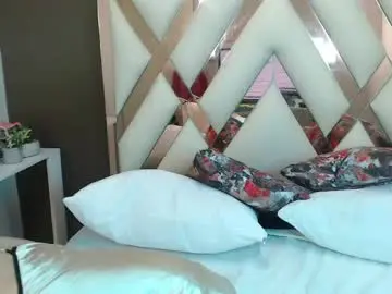 alina_valmont from chaturbate