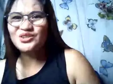 Chaturbate Live Sex Cam of amazing_angel22
