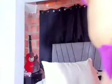 Chaturbate Best live sex cam show of carolina_ml