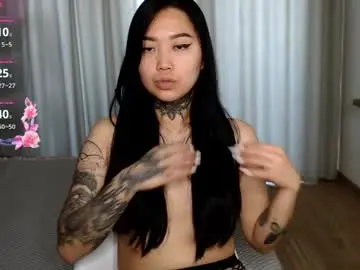 Chaturbate Free Porn Cam of lillgothbaby