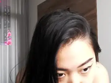 Chaturbate Live Sex Cam of lillgothbaby