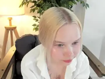 Chaturbate Private Sex Chat of shy_nikka_4you