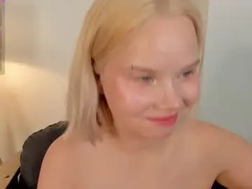 Chaturbate Adult Video Chat of shy_nikka_4you