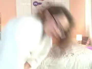 Chaturbate Watch Live Sex Cams of rose_thompson1